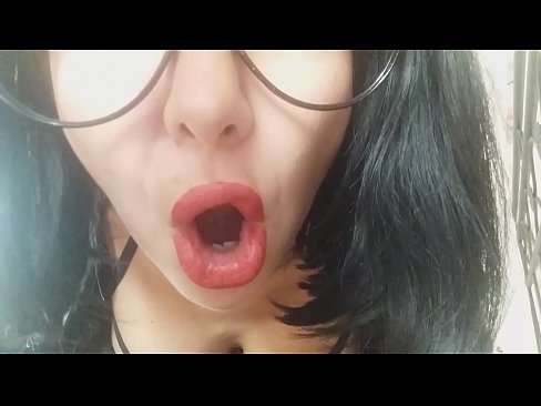 ❤️ Kara, via duonpatrino ne lasos vin iri al lernejo hodiaŭ... Mi bezonas vin tro multe... Nur porno ĉe eo.porn-milf300.ru ❤